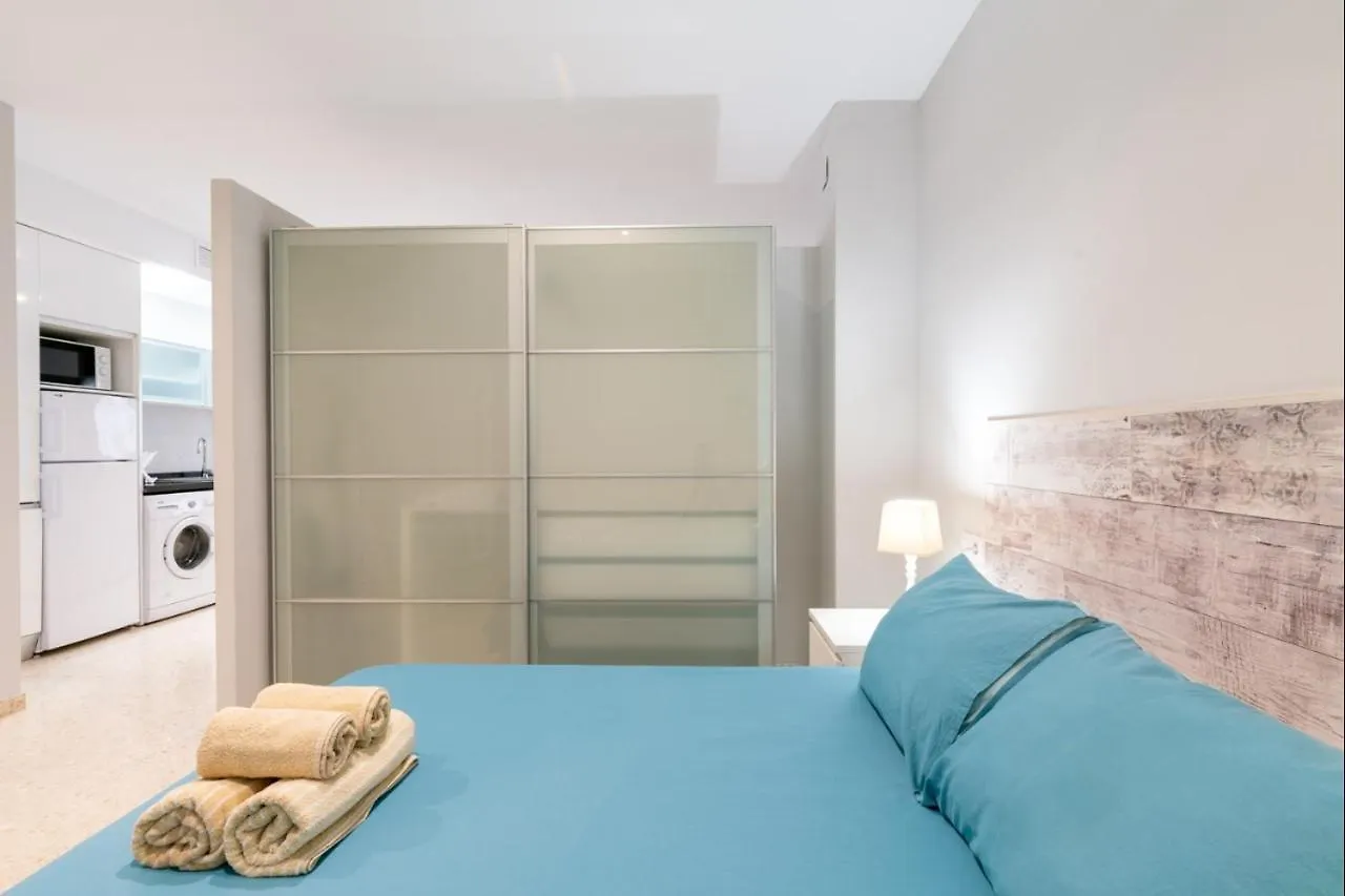 Behouse Reyes Catolicos Apartment Seville